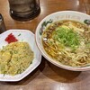 尾道ラーメン たに 尾道駅ビル店