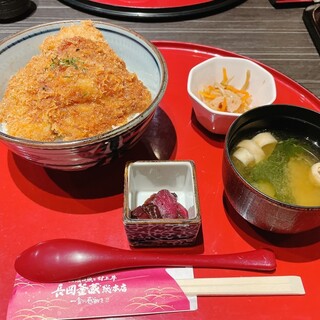 佐渡の魚と村上牛 長岡釜蔵_1