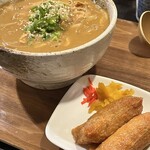 325232600 - ✅カレーうどん¥900
                      　※ランチ時の大盛無料が＋¥100へ！
                      　※ランチ時は五目いなりor季節のごはん無料