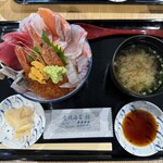 UORIKI FISH MARKET - 上海鮮丼