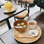 のんてぃ - お茶もお汁粉用に煎茶に変えてるようです