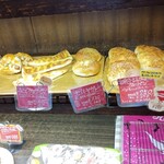 サンブレッド - カレーパンが面白い