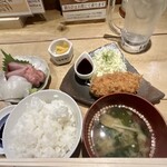 鮮魚とイカと大衆割烹 ととまろ - 