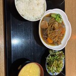 沖縄大衆酒場 島人 - ワンコインランチ