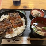 炭火焼うなぎ 東山物産 - 