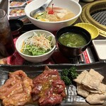 焼肉菜包 朴然 - 料理写真: