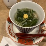 シンスケ - タイの煮凝り。煮凝りって、こんな上品なやつじゃない方が雰囲気あっていいと思う。