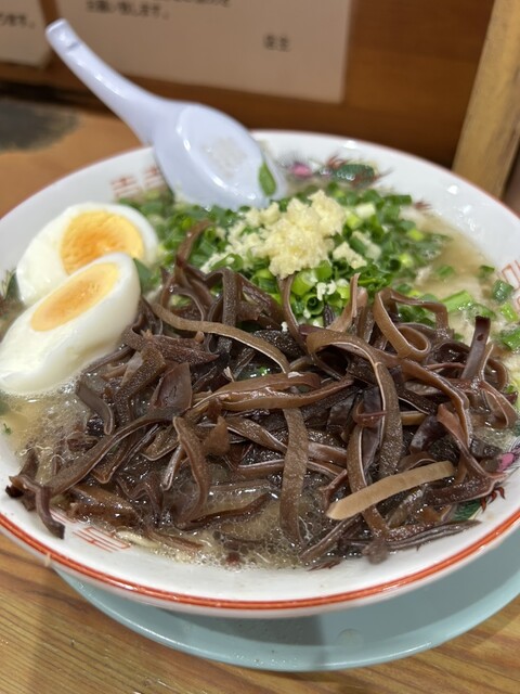 しぇからしか 梅田店 - 東梅田/ラーメン | 食べログ