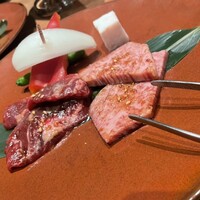 北新地 肉料理 名門 - 
