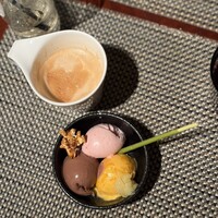 ロビーラウンジ 「マーブルラウンジ」 ヒルトン東京 - 