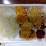 朝日製菓 - 日替わり弁当(ササミチーズカツとポークおろし焼き肉) ご飯大盛り