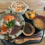 酒場はるや - 本州海鮮丼　１２００円（嫁）