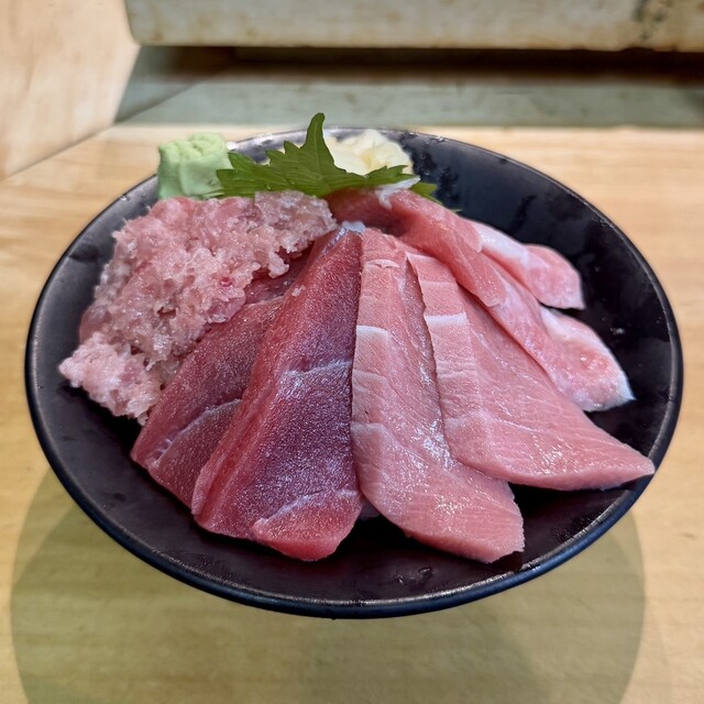 Tsukiji Itadori Bekkan photo 2