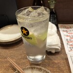 居酒屋 ちょーちょ - ふつうのレモンサワーという名前のレモンサワー。さっぱり系。