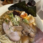 とんぼ庵 - 【特製らぁめん＝３種チャーシュー】