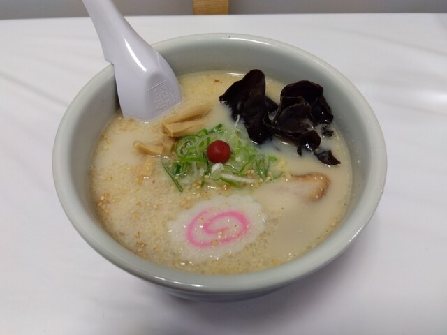 らーめん山頭火 旭川本店 （さんとうか） - 旭川/ラーメン | 食べログ