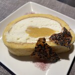 boB the garden Ginza - 安納芋のロールケーキ　黒胡麻チップ