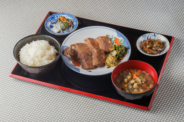 仙台牛たん 湊の小十郎 - 中野栄（居酒屋）の写真