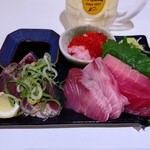 セルフ酒場たむさん - 刺身盛合せ(600円)