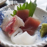 葉山港湾食堂 - お刺身三種
