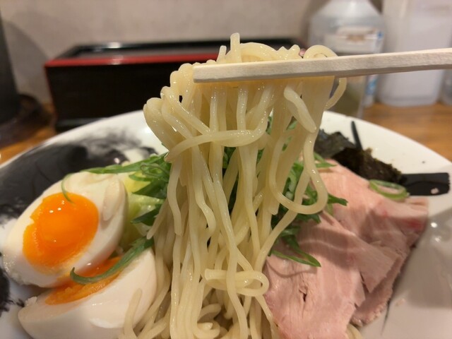 Hiroshima Kaki to Wagyu Ramen Seiten o Tsuke photo 5