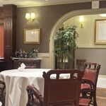 メゾン ポール・ボキューズ - 