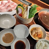 しゃぶしゃぶKINTAN 表参道店 - 