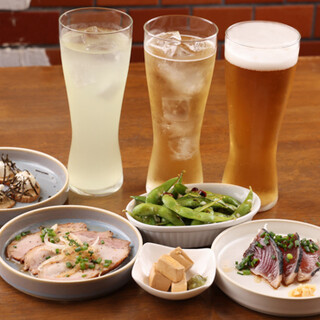 厳選したお酒が勢揃い！お得に飲める「せんべろセット」も必見