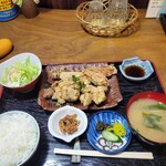 めんどり屋 - ミックス唐揚げ定食