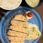 熟成豚 かわむら - 本日の超特上とんかつ、TOKYO X肩ロース180g定食4100円！！