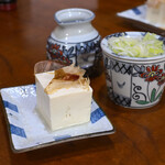 佐野屋 そば店 - 【十割そば@税込1,050円】冷っこ、つゆ＆薬味