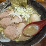 煮干しらーめん 渡辺商店 - 