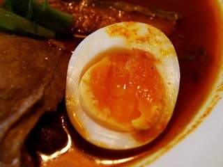 こうひいはうす - チキンカレー（玉子）