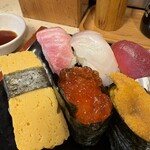 双子鮨 - 本鮪大トロ、とろける