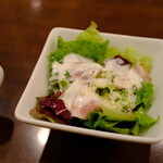 卵と私 - 料理写真:先ずはsalad