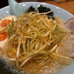 ラーメンショップ◯化  - ネギラーメン（辛ネギ）+味玉