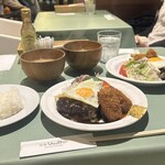 洋食クアトロ - 