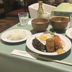 洋食クアトロ - 