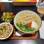 オキナワ　カフェ - 