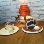 エスリビングハナレ - ハナレショコラ770円、苺のプディングタルト715円