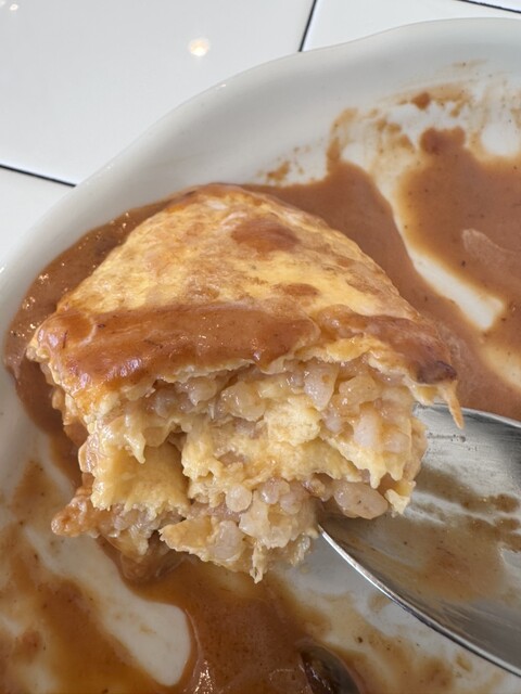 OMU.OMU （オムオム） - 朝菜町/オムライス | 食べログ