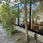 エスリビングハナレ - 