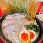 剛力家 - “チャーシュー”が貧弱で残念…