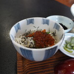 さんずろ家 - ミニいくら丼