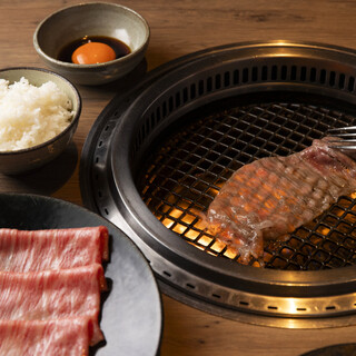 スタッフが目の前で最高の焼き加減でご用意。