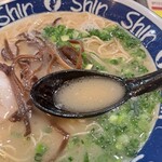 博多らーめん Shin-Shin アミュプラザ小倉店 - 