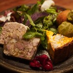 クル クル - 前菜の盛り合わせ