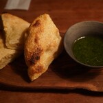 クル クル - フォカッチャ