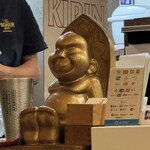 焼きもの家 慶 - 新首相はビリケンさんにクリソツだと思ってたけど、それほどでも無いw。自分の脳内でビリケンを抽象化・理想化し過ぎてたんだろう