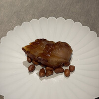 ON the TABLE CHINESE - 